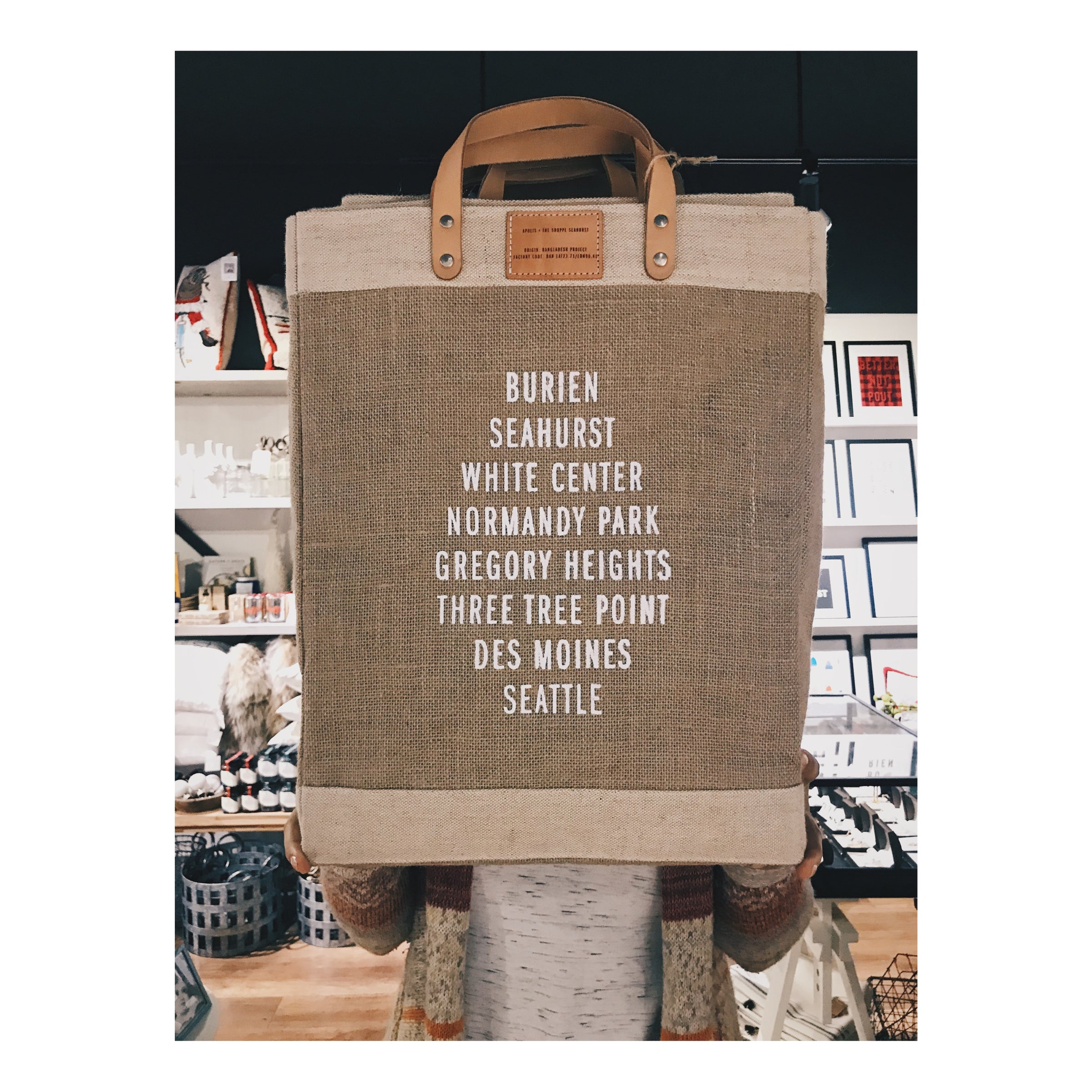 Apolis market tote outlet